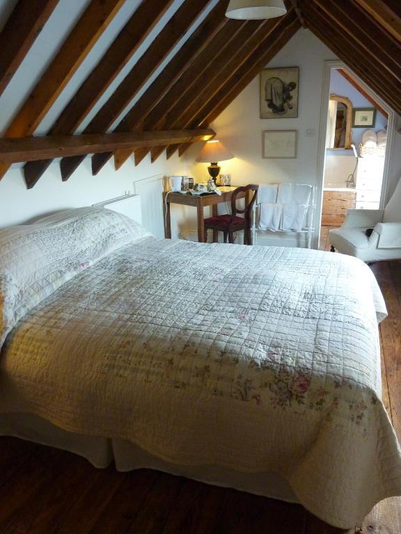 St Benedicts Byre B&B Crowhurst  Bilik gambar